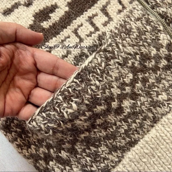 Faherty NWT Peruvian handknit sun & wave cardigan {PRICE FIRM} *shop@iamwarrior - Picture 8 of 12